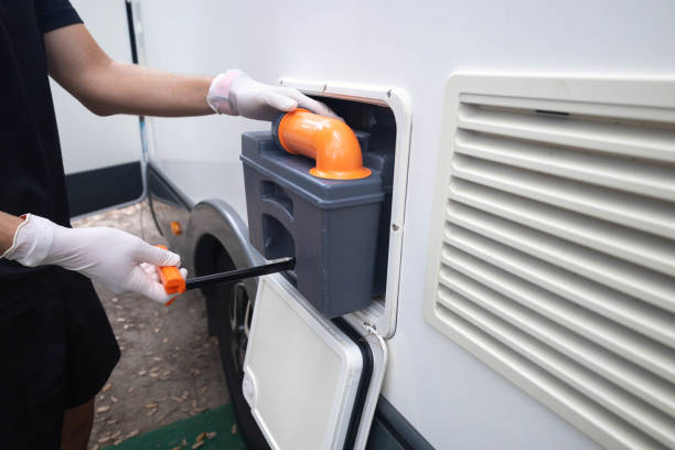 Portable Toilet Options We Offer in Blue Ridge, TX